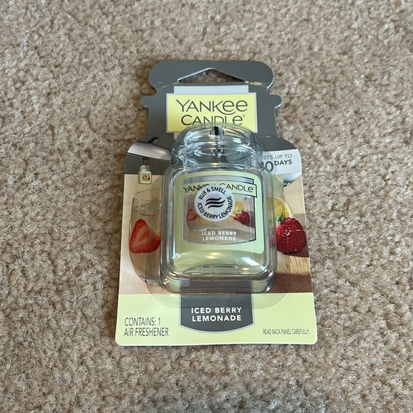 Set of Four (4) Yankee Candle Iced Berry Lemonade Car Jar Air Fresheners - Picture 5 of 10
